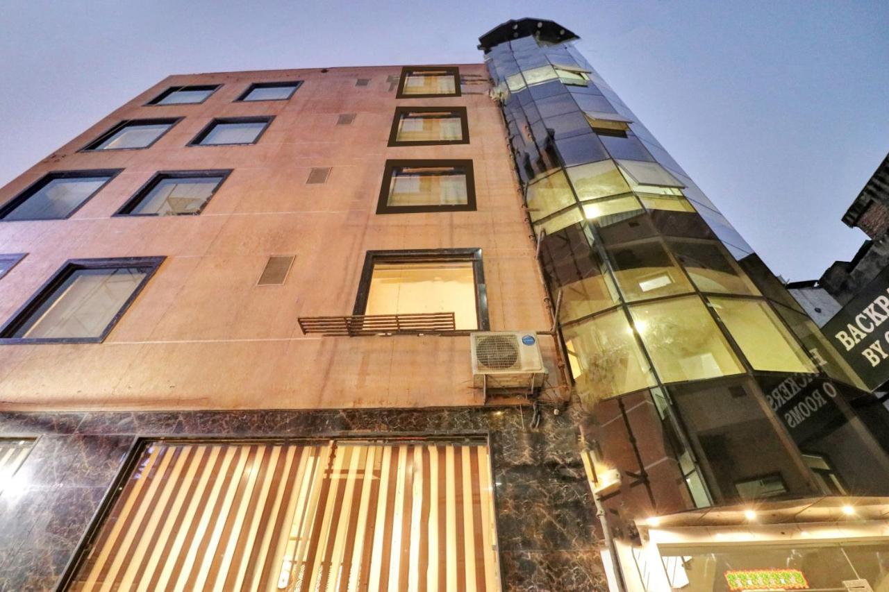 Oyo 23368 Boutique Hotel Paragon New Delhi Buitenkant foto