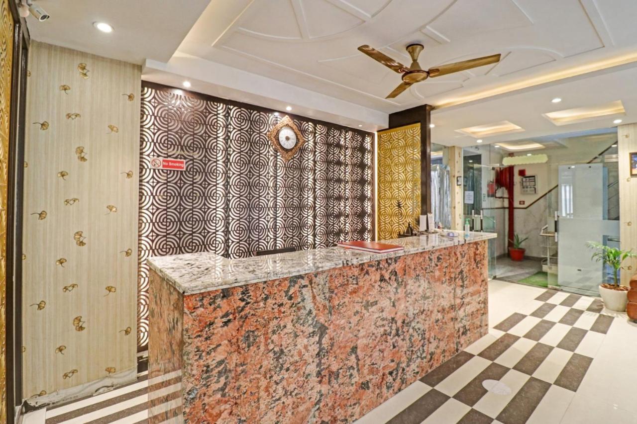 Oyo 23368 Boutique Hotel Paragon New Delhi Buitenkant foto